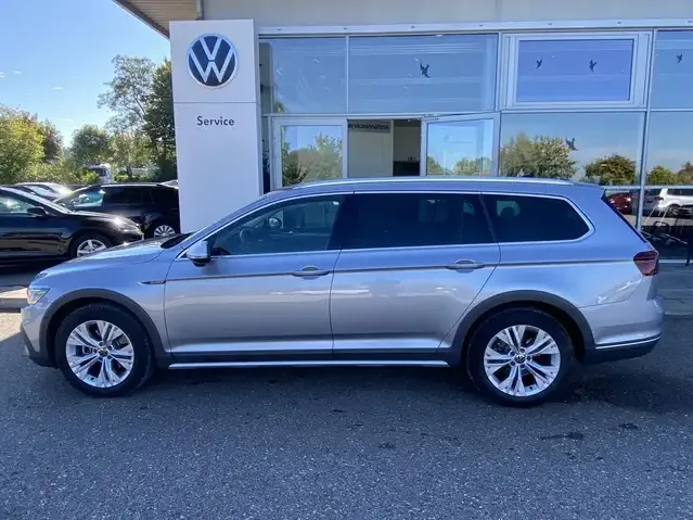 Volkswagen Passat Alltrack