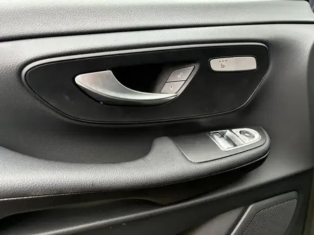 Mercedes-Benz EQV 300