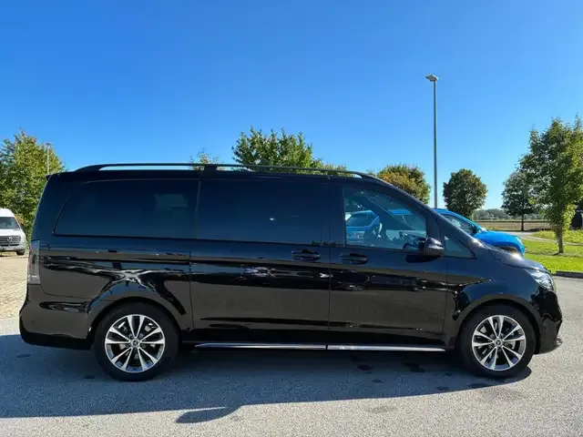 Mercedes-Benz EQV 300