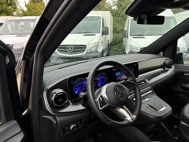 Mercedes-Benz EQV 300