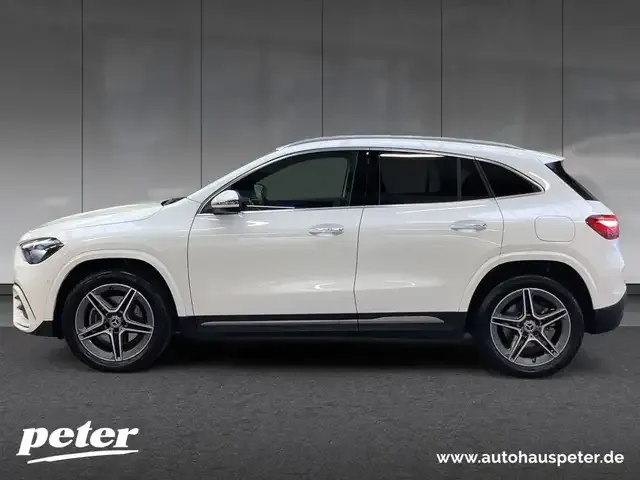 Mercedes-Benz GLA 250