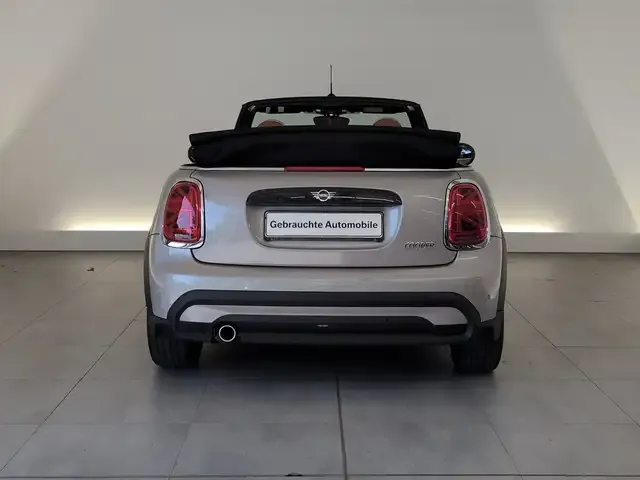 MINI Cooper Cabrio