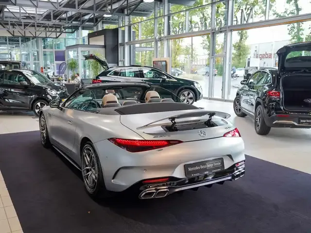 Mercedes-Benz SL 63 AMG