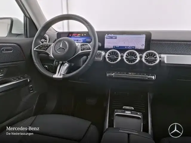 Mercedes-Benz EQB 250