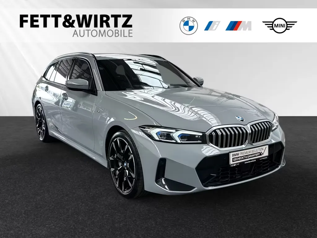 BMW 330