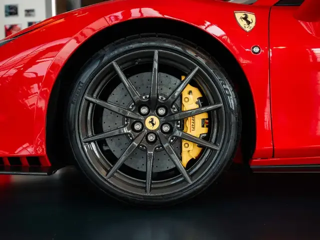 Ferrari F8 Spider