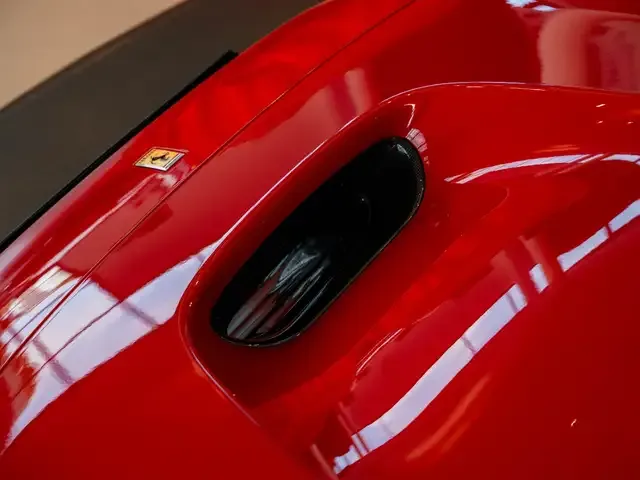 Ferrari F8 Spider