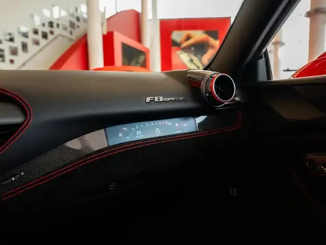 Ferrari F8 Spider