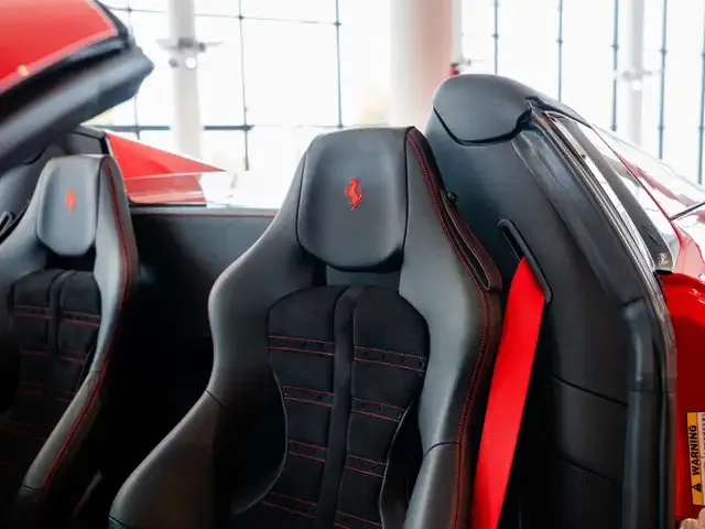 Ferrari F8 Spider