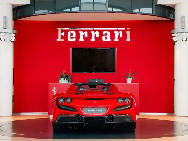 Ferrari F8 Spider