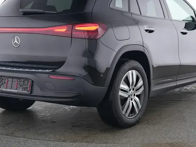 Mercedes-Benz EQA 250