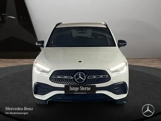 Mercedes-Benz GLA 250