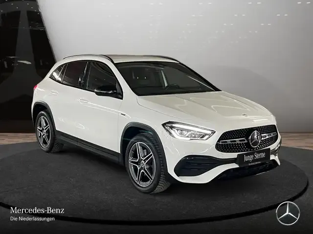 Mercedes-Benz GLA 250