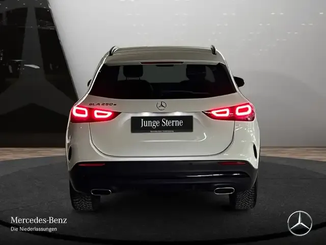 Mercedes-Benz GLA 250