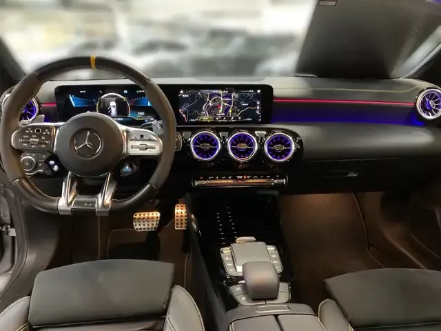 Mercedes-Benz CLA 45 AMG