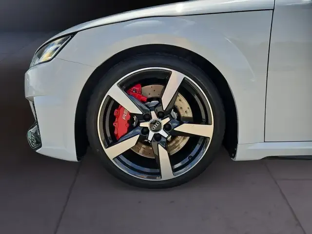 Audi TT RS