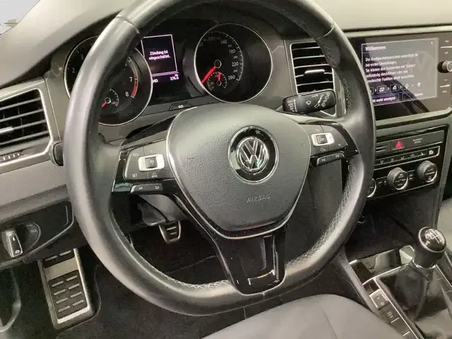 Volkswagen Golf Sportsvan