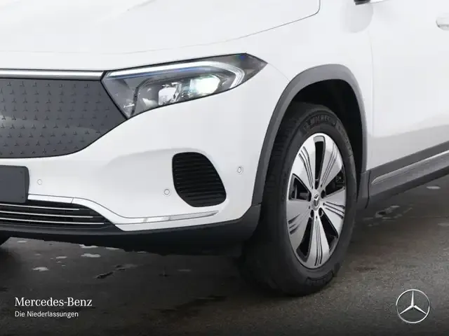 Mercedes-Benz EQA 300