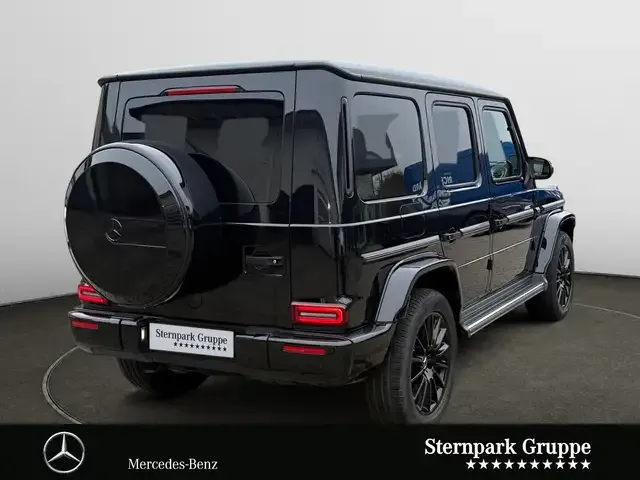 Mercedes-Benz G 400