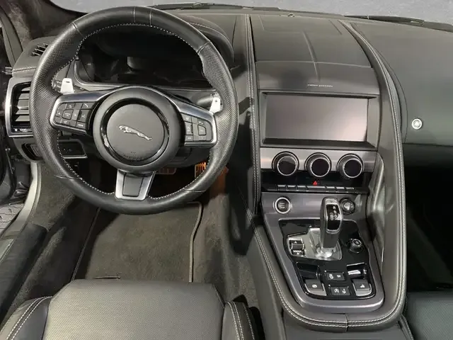 Jaguar F-Type