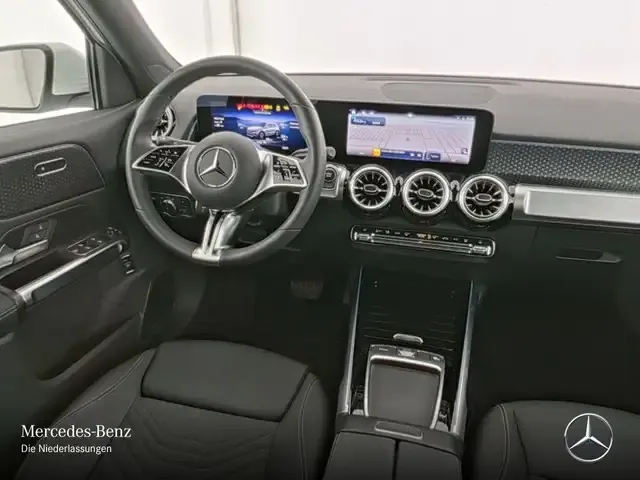 Mercedes-Benz EQB 300