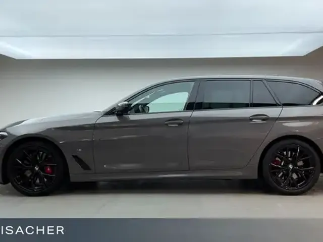 BMW 540
