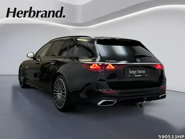 Mercedes-Benz E 300