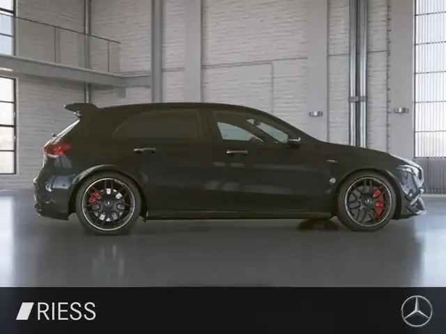 Mercedes-Benz A 45 AMG