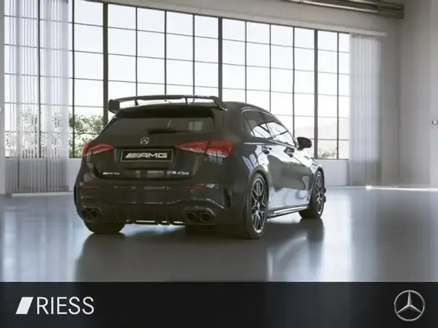 Mercedes-Benz A 45 AMG