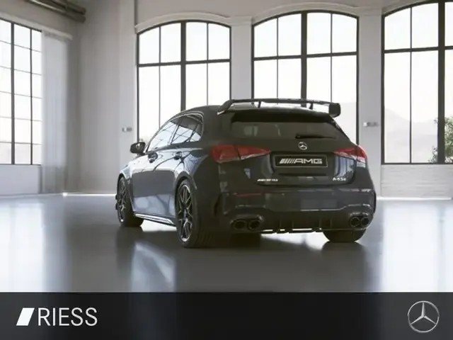 Mercedes-Benz A 45 AMG