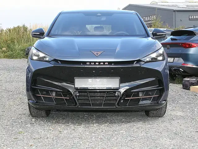 CUPRA Tavascan