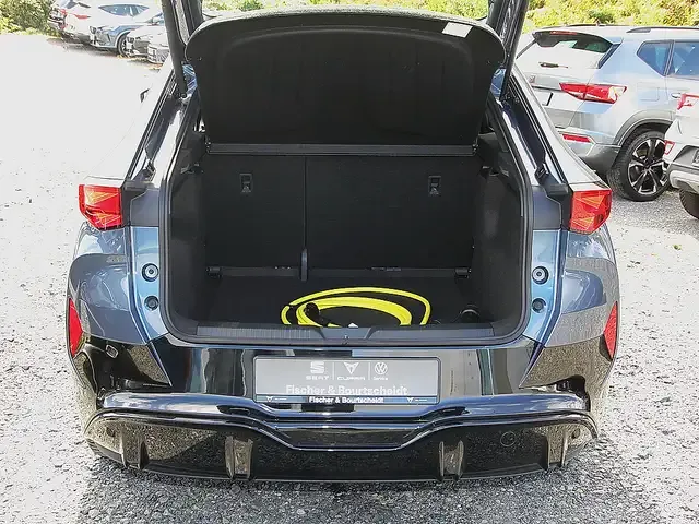 CUPRA Tavascan