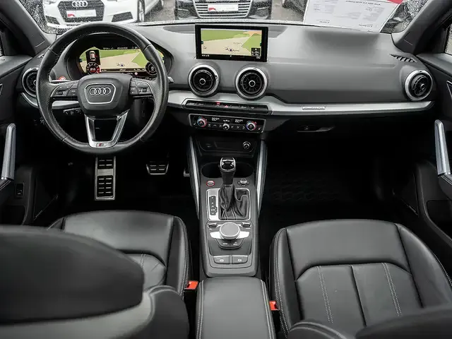 Audi SQ2