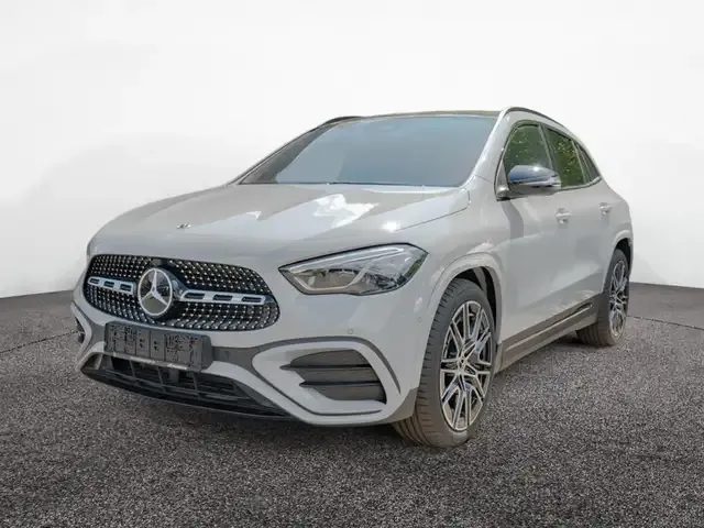 Mercedes-Benz GLA 250