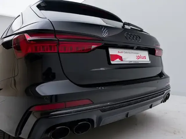 Audi S6
