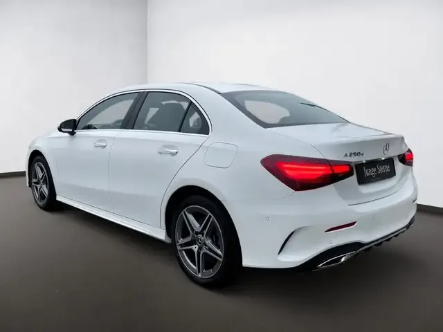 Mercedes-Benz A 250