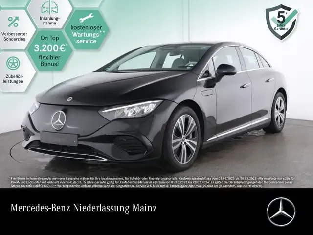 Mercedes-Benz EQE 300