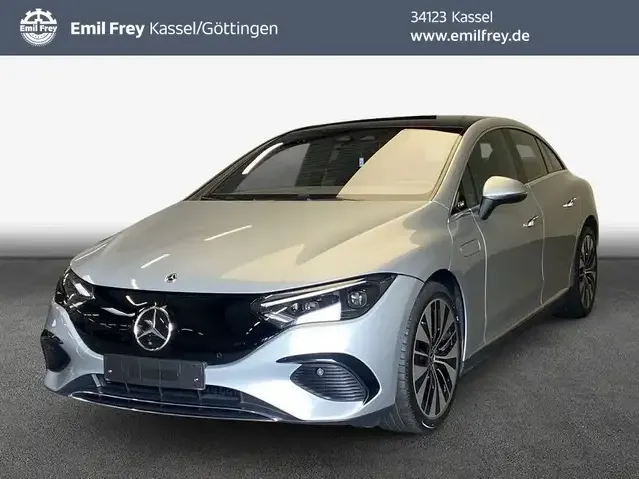 Mercedes-Benz EQE SUV