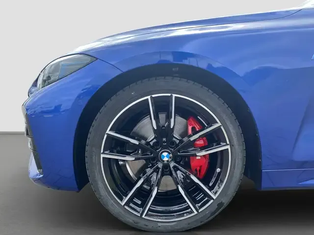 BMW 440