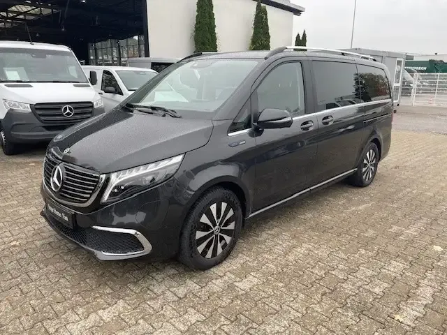 Mercedes-Benz EQV 300