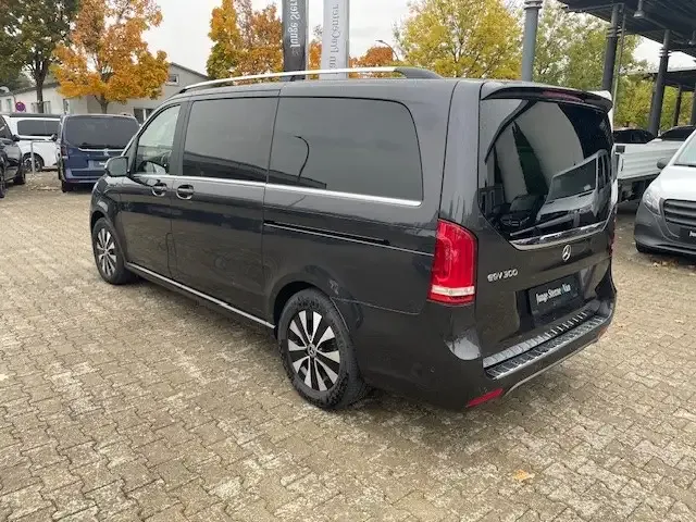 Mercedes-Benz EQV 300