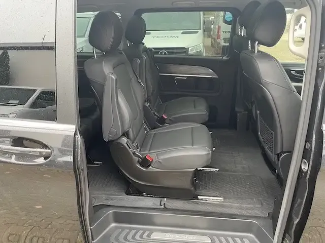 Mercedes-Benz EQV 300