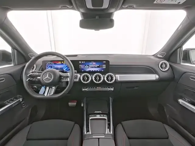 Mercedes-Benz EQB 300