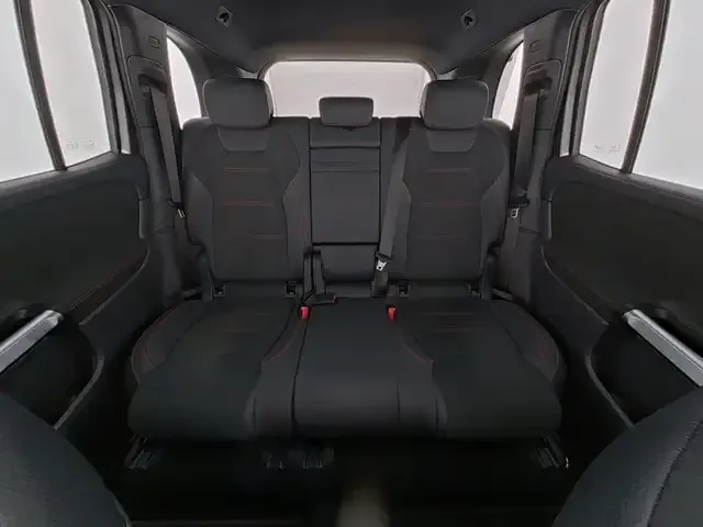 Mercedes-Benz EQB 300