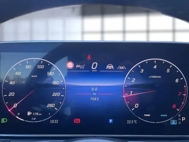 Mercedes-Benz Sonstiges