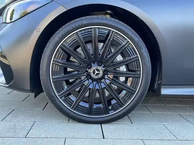 Mercedes-Benz Sonstiges
