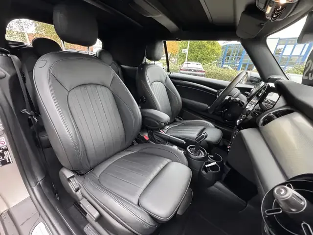 MINI Cooper S Cabrio
