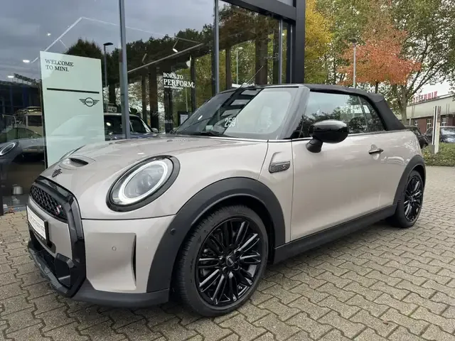 MINI Cooper S Cabrio
