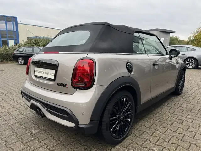 MINI Cooper S Cabrio