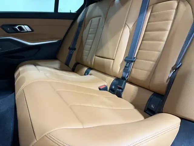 BMW 340